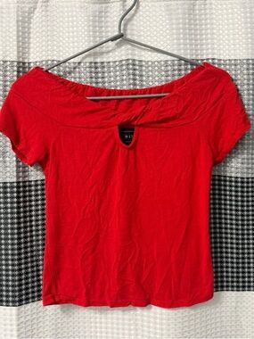 Polly & Esther Crop Top Red